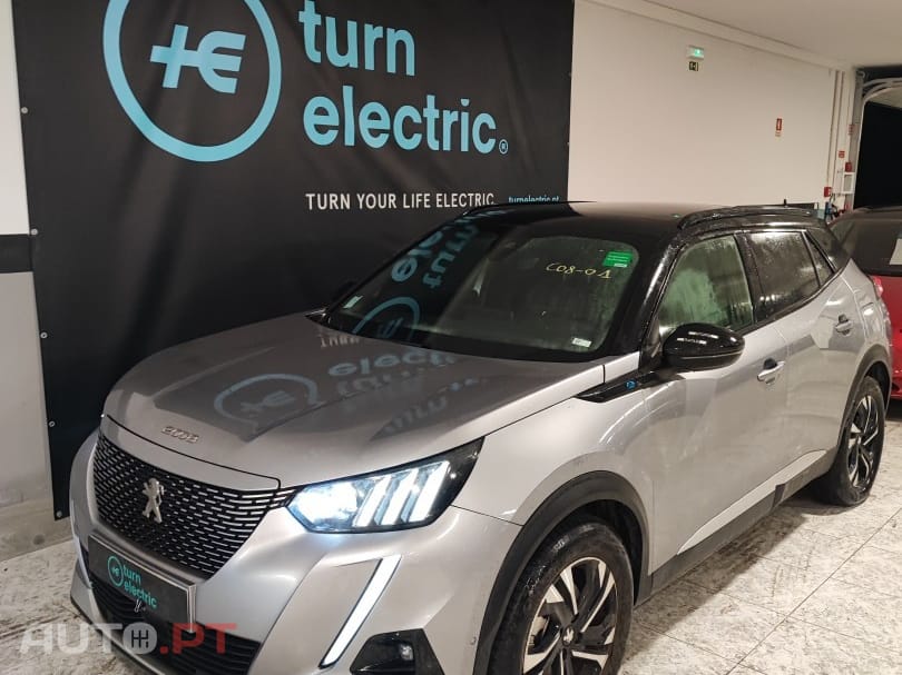 Peugeot E-2008 50 kWh GT