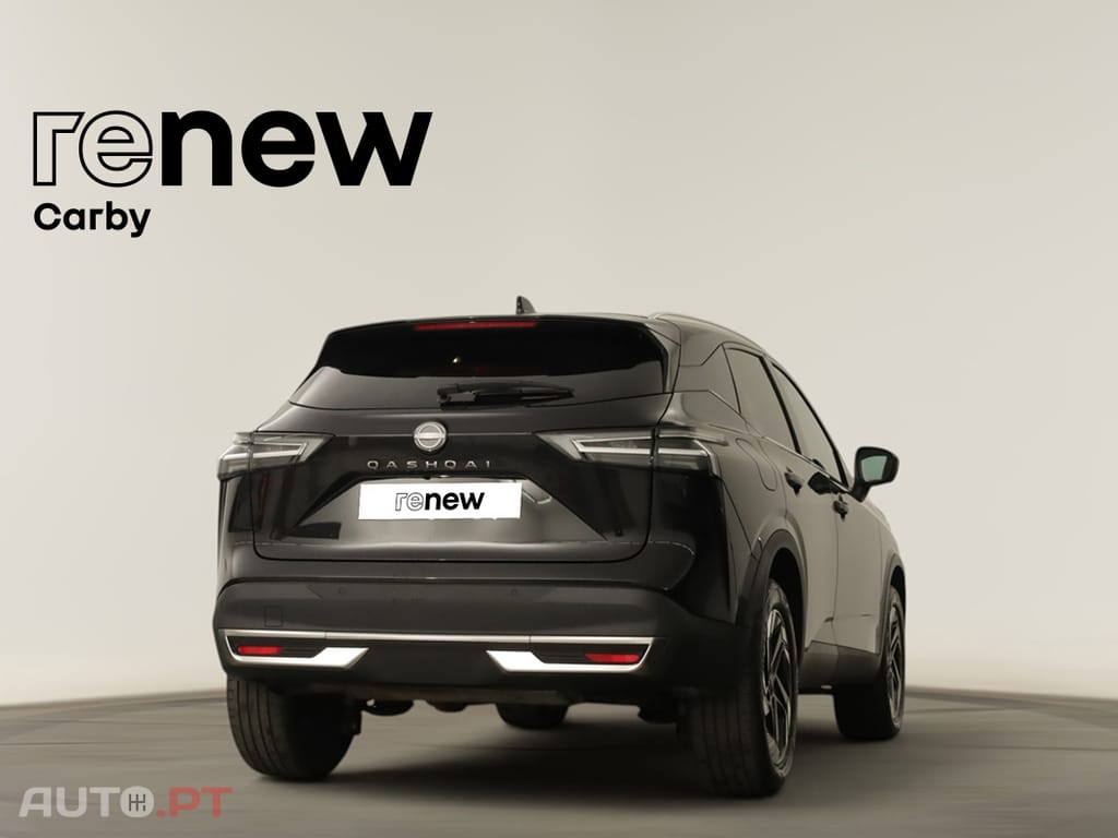 Nissan Qashqai Qashqai 1.3 DIG-T N-Connecta LED Xtronic