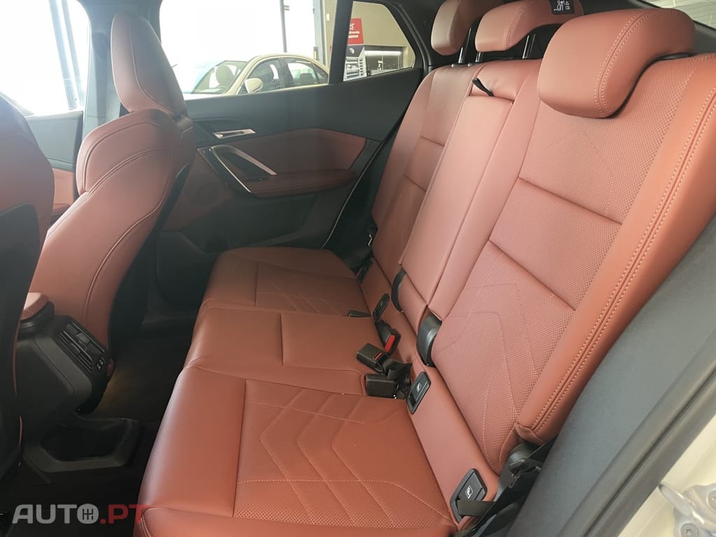 BMW iX2 eDrive20 Edição Desportiva M