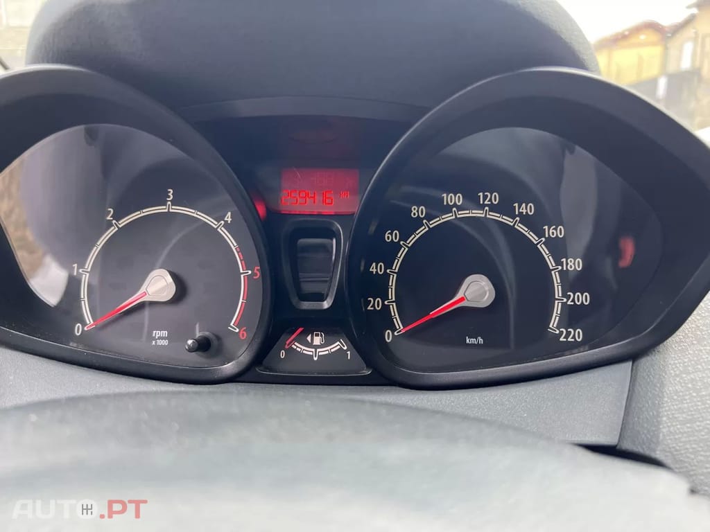 Ford Fiesta  1.4 Tdci Van