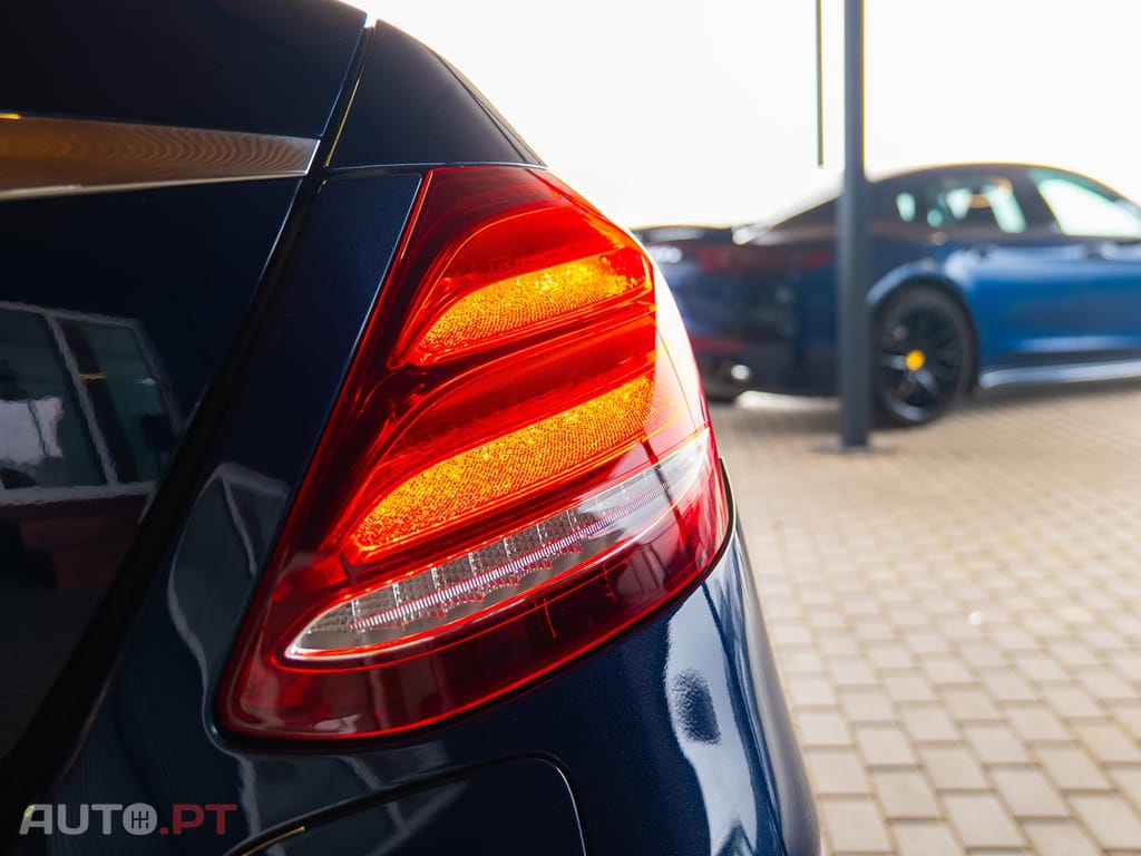 Mercedes-Benz E 300 e Exclusive Line