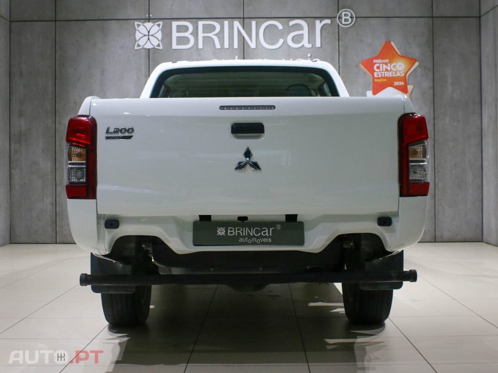 Mitsubishi L200 2.3 DI-D CD Invite 4WD