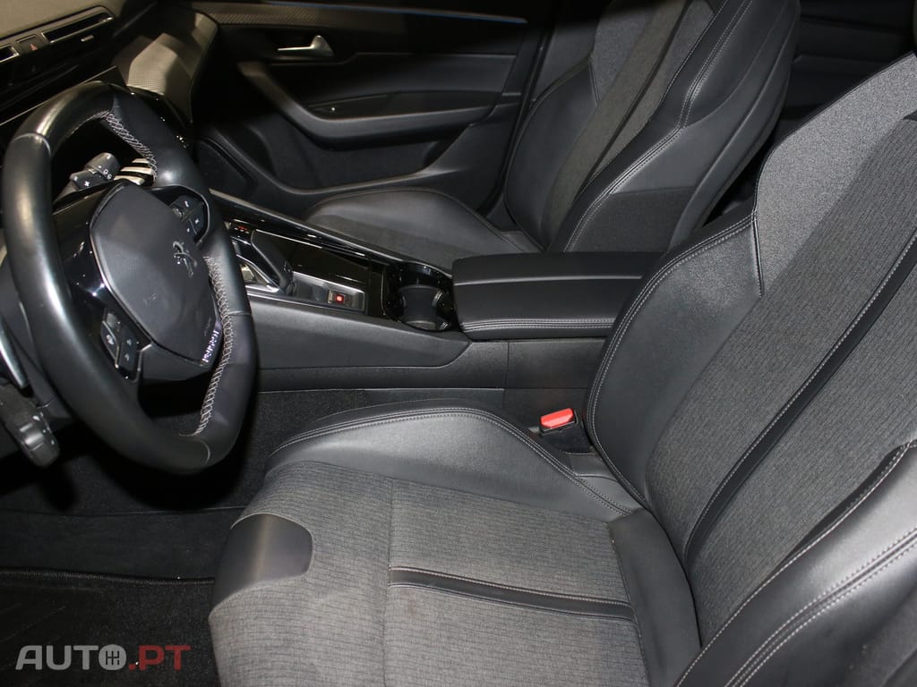 Peugeot 508 SW PureTech 130 EAT8 Allure Pack
