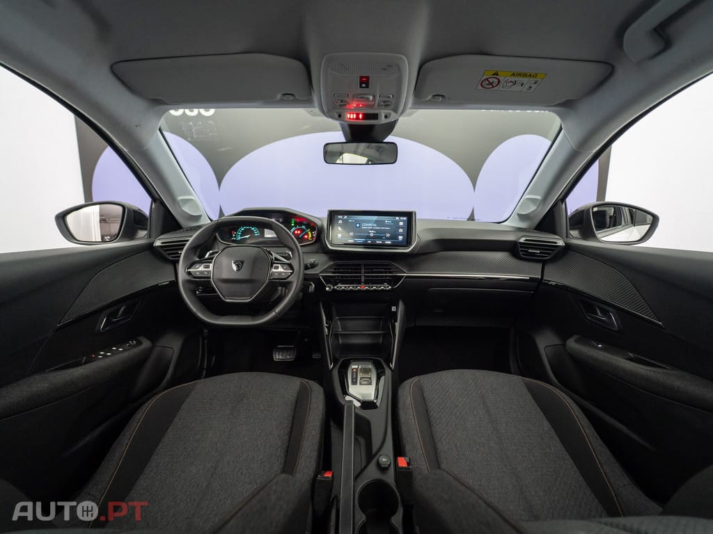 Peugeot 208 1.2 Hybrid SE Style e-DCS6