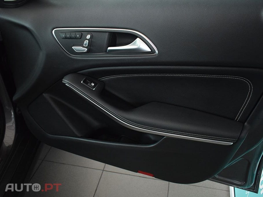 Mercedes-Benz GLA 220 d AMG Line