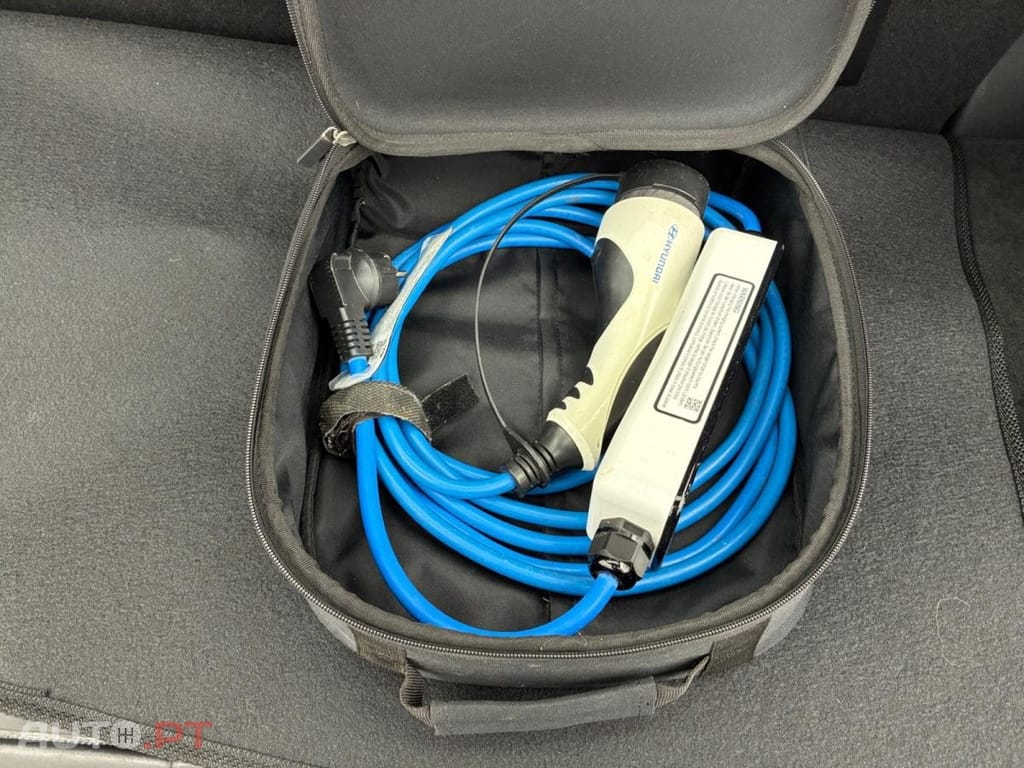 Hyundai Santa Fe 1.6 T-GDi PHEV Business
