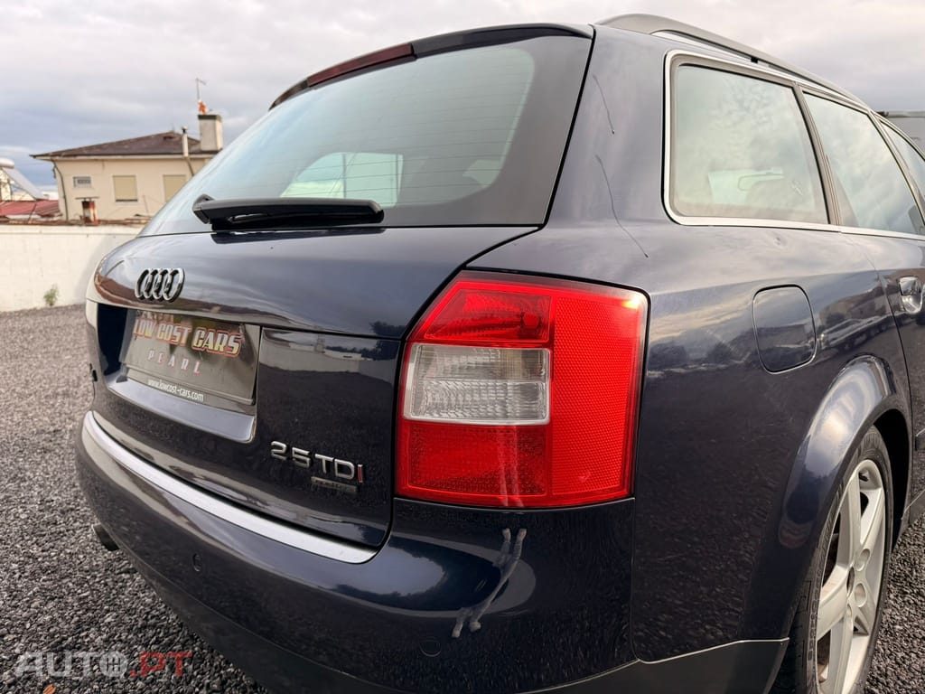 Audi A4 Avant 2.5 TDi quattro