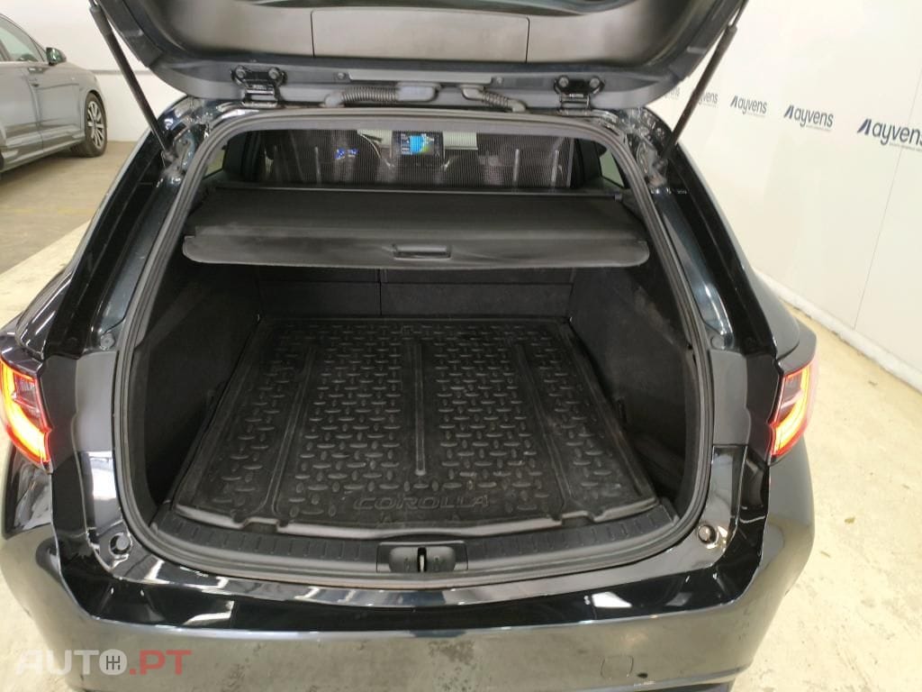 Toyota Corolla Touring Sports 1.8 Hybrid Comfort