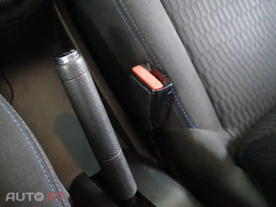 Peugeot 208 1.6 BlueHDi Active