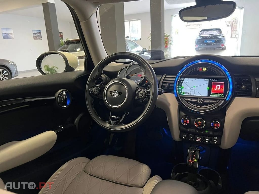 MINI Cooper Cooper S John Cooper Works