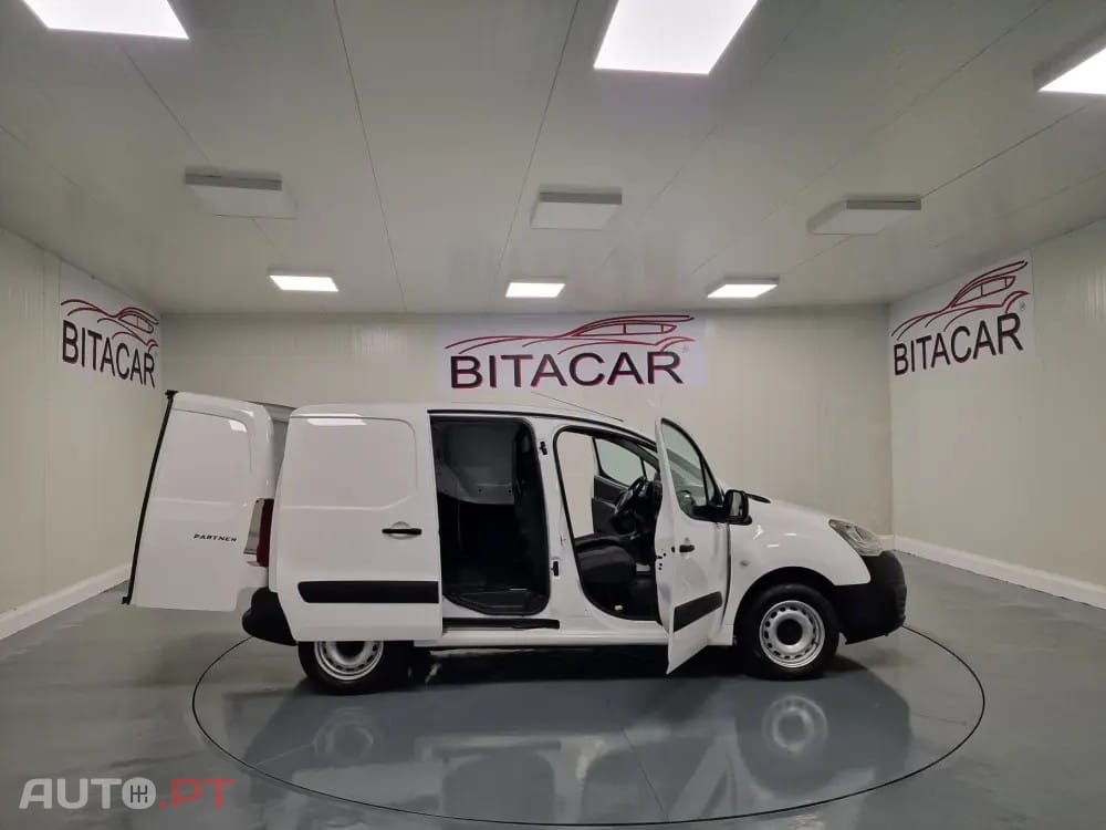 Peugeot Partner 1.6 BLUEHDI  IVA DEDUTIVEL