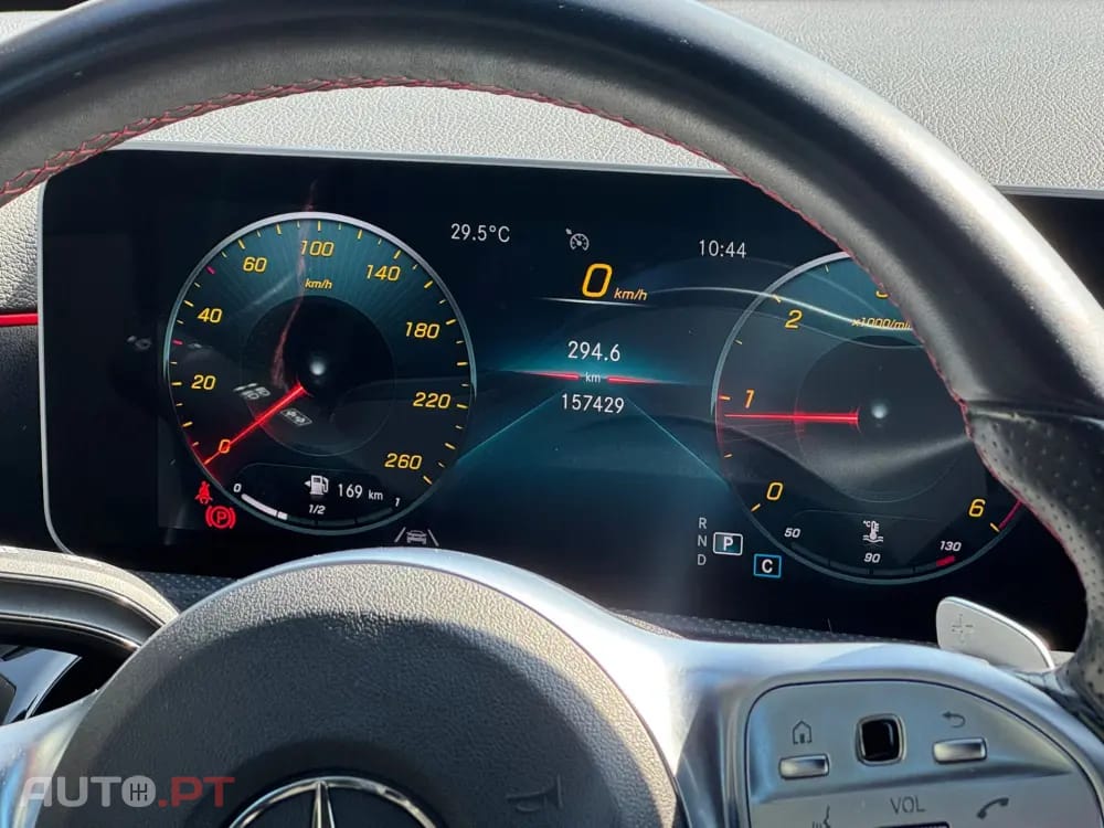 Mercedes-Benz A 180 d 7G-DCT AMG Line