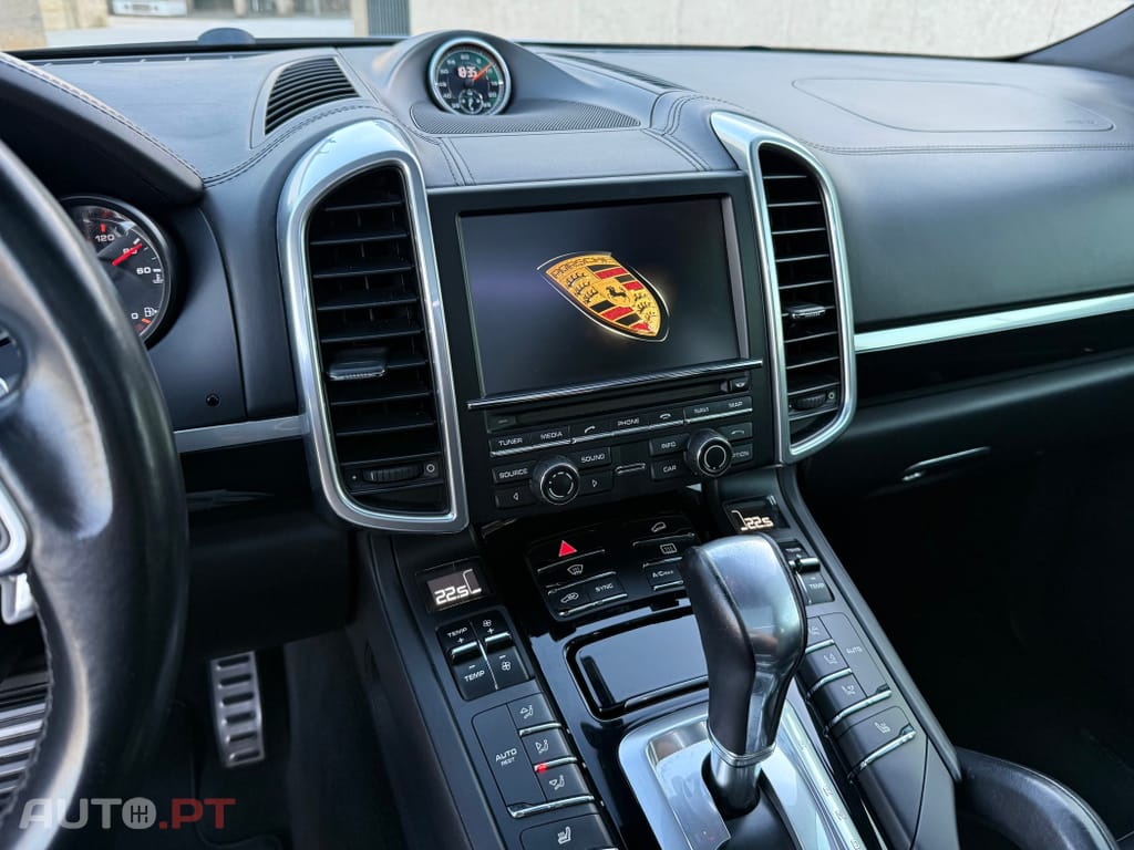 Porsche Cayenne S Platinum Edition