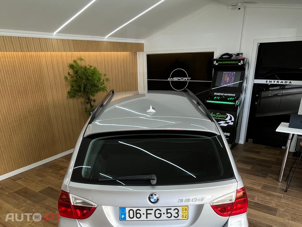 BMW 320 320 d EfficientDynamics