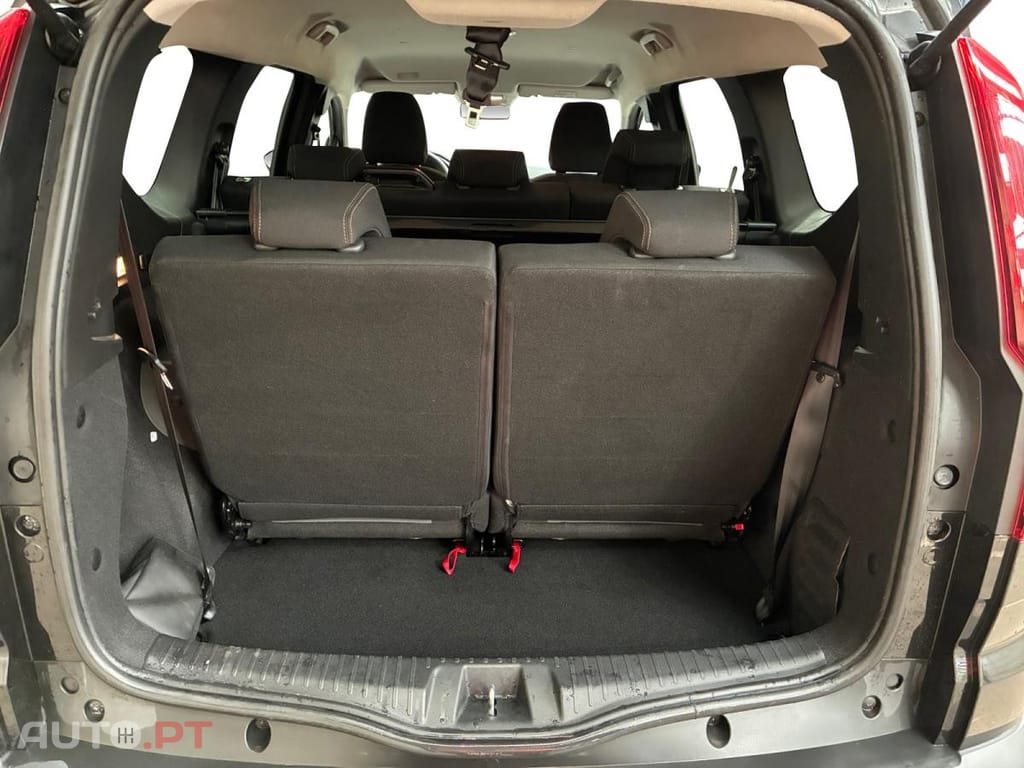 Dacia Jogger 1.6 Hybrid Extreme 7L