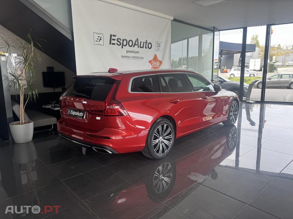 Volvo V60 2.0 T6 AWD TE Inscription Expression