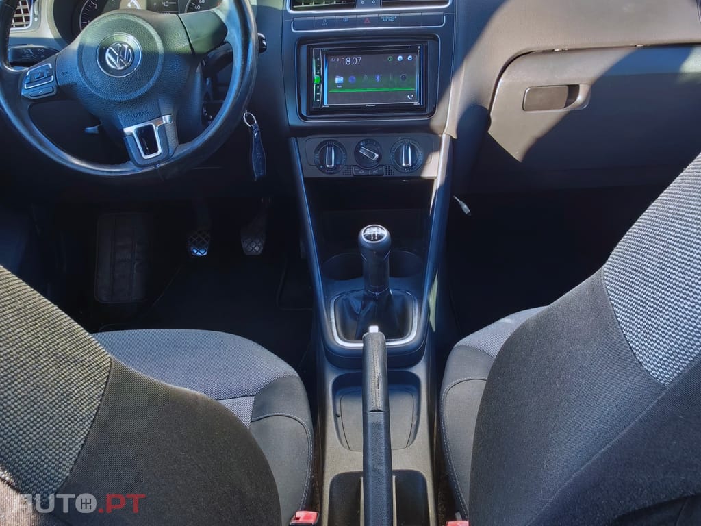 Volkswagen Polo 1.6 TDI confortline - NACIONAL