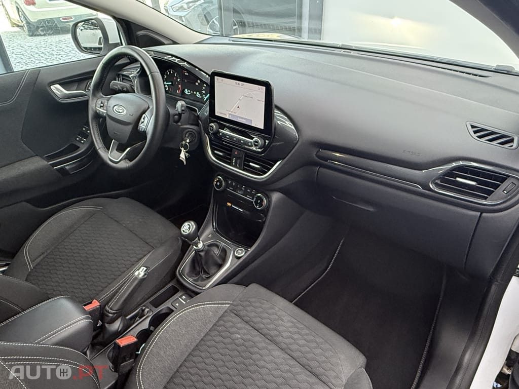 Ford Puma 1.0 EcoBoost MHEV Titanium Design