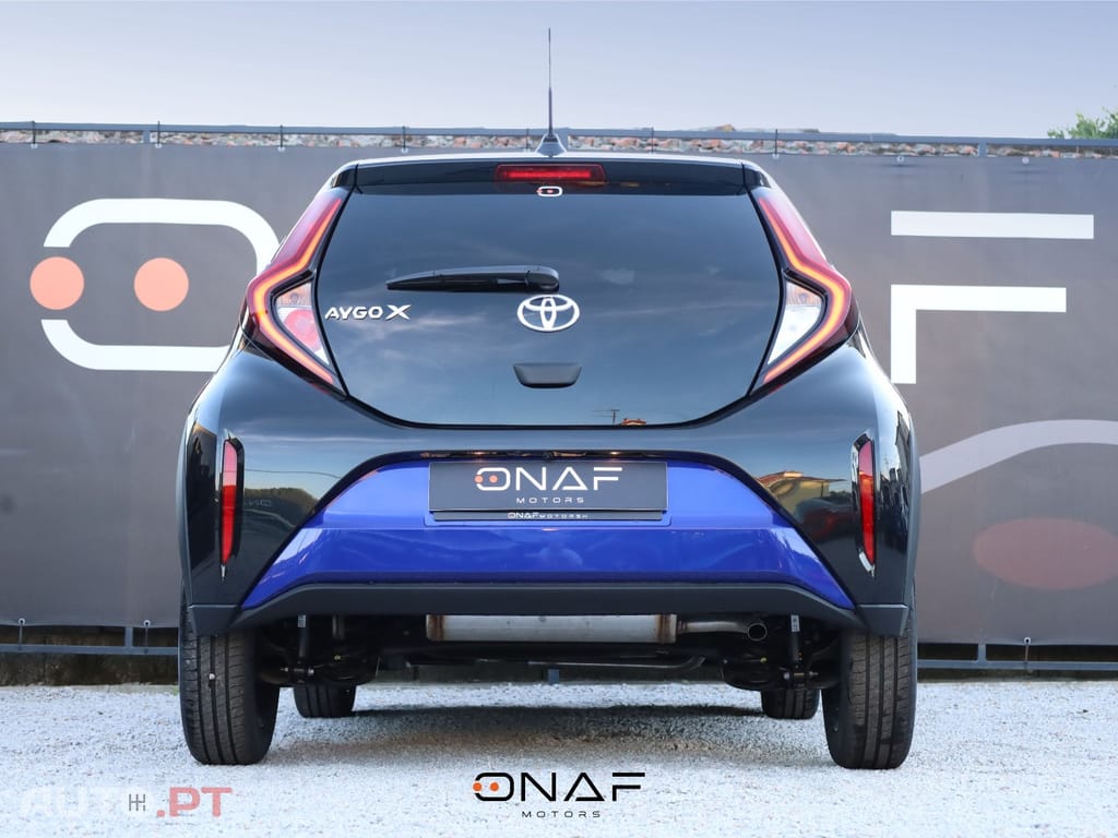 Toyota Aygo X 1.0 VVT-i Teamplayer