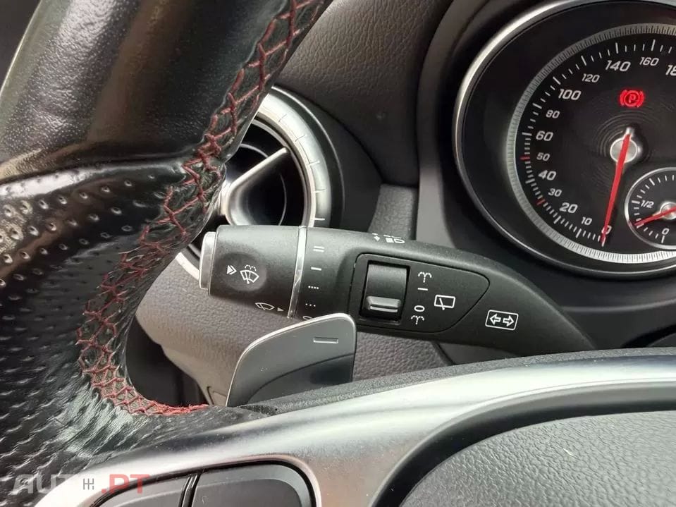 Mercedes-Benz CLA 200 d Shooting Brake AMG Line Aut.