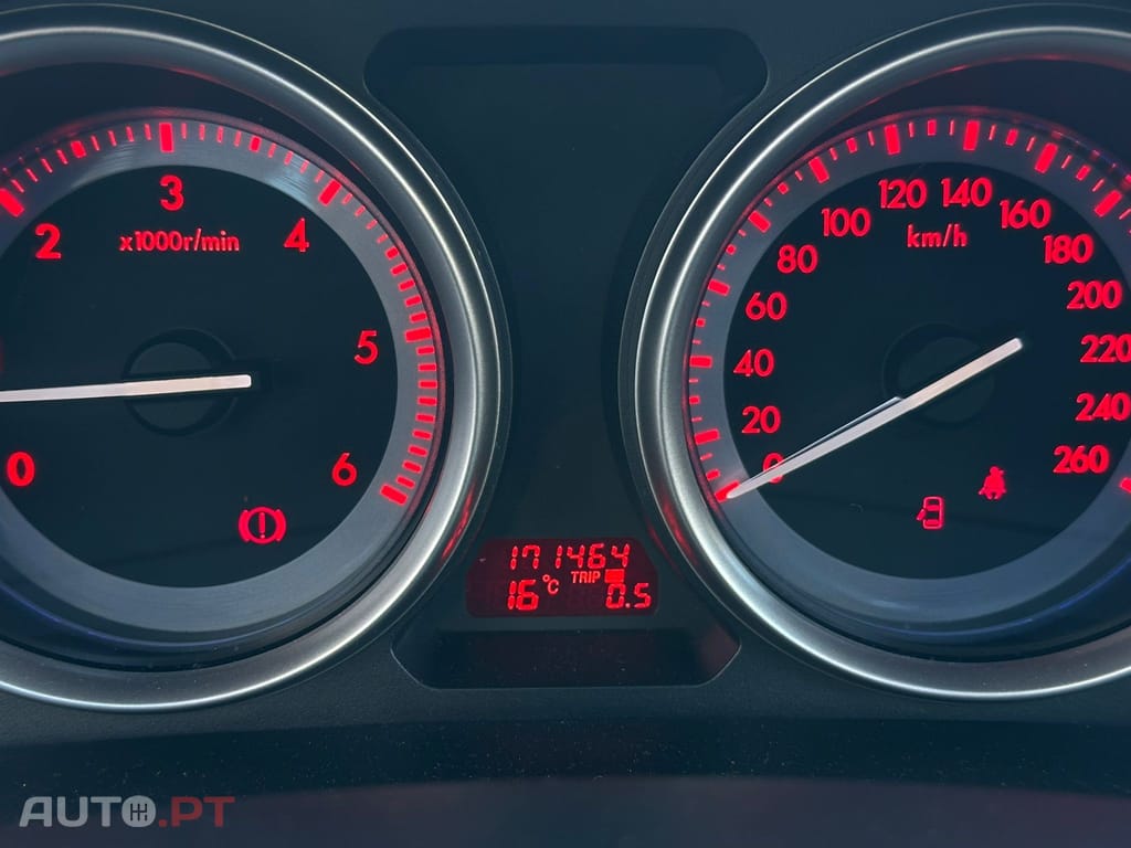 Mazda 6 MZR-CD 2.2 Exclusive +Pele+Bose