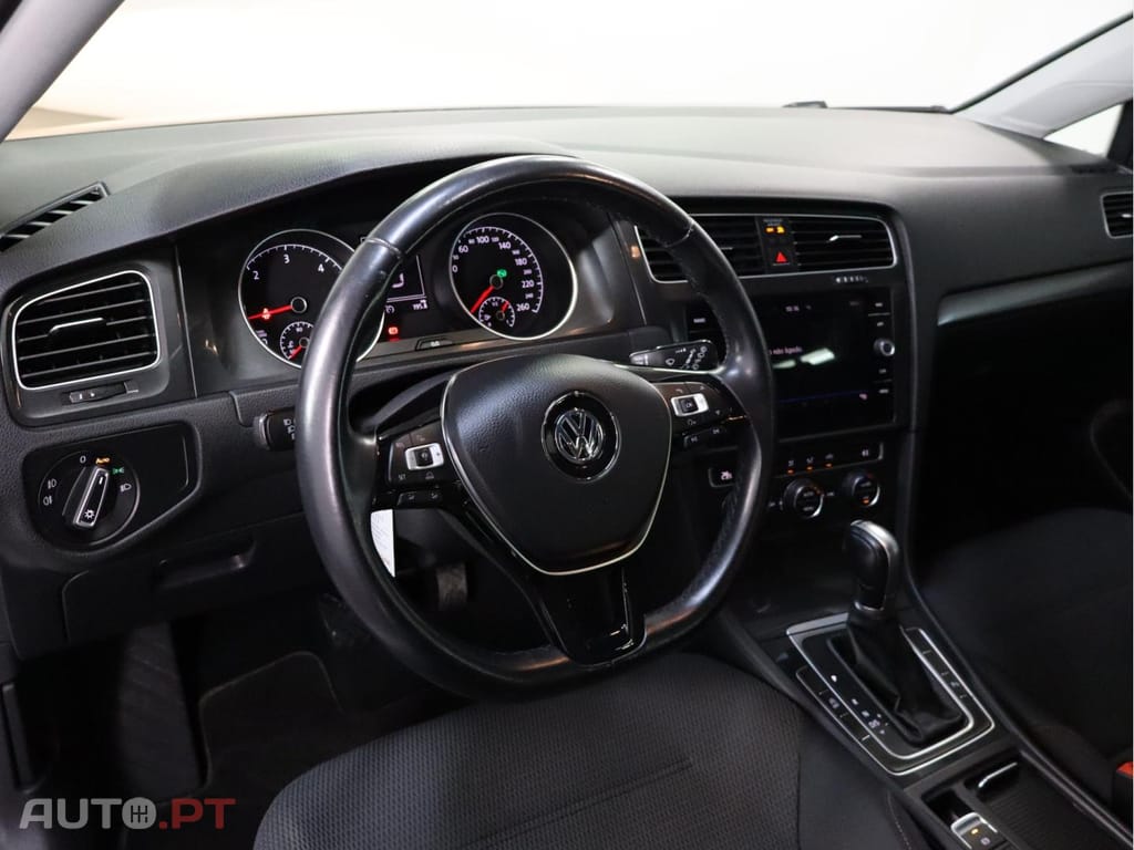 Volkswagen Golf Variant 1.6 TDi Confortline DSG
