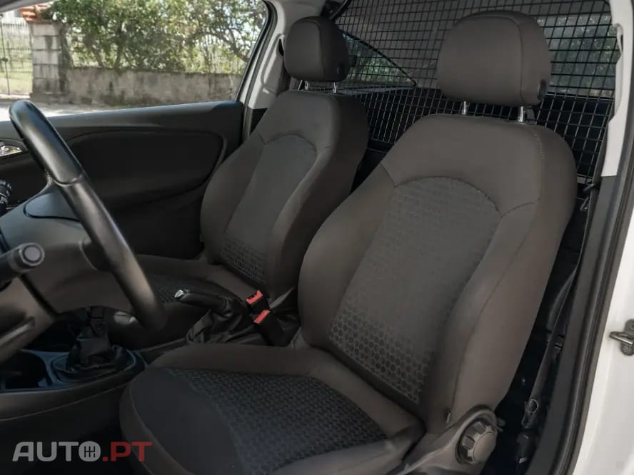 Opel Corsa ND
