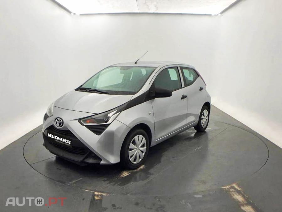 Toyota Aygo 1.0 VVT-i x-pro