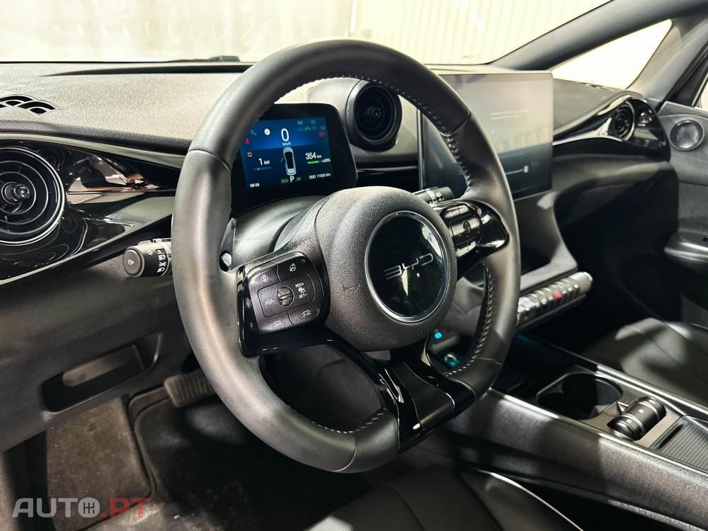 BYD Dolphin 60.4 kWh Design