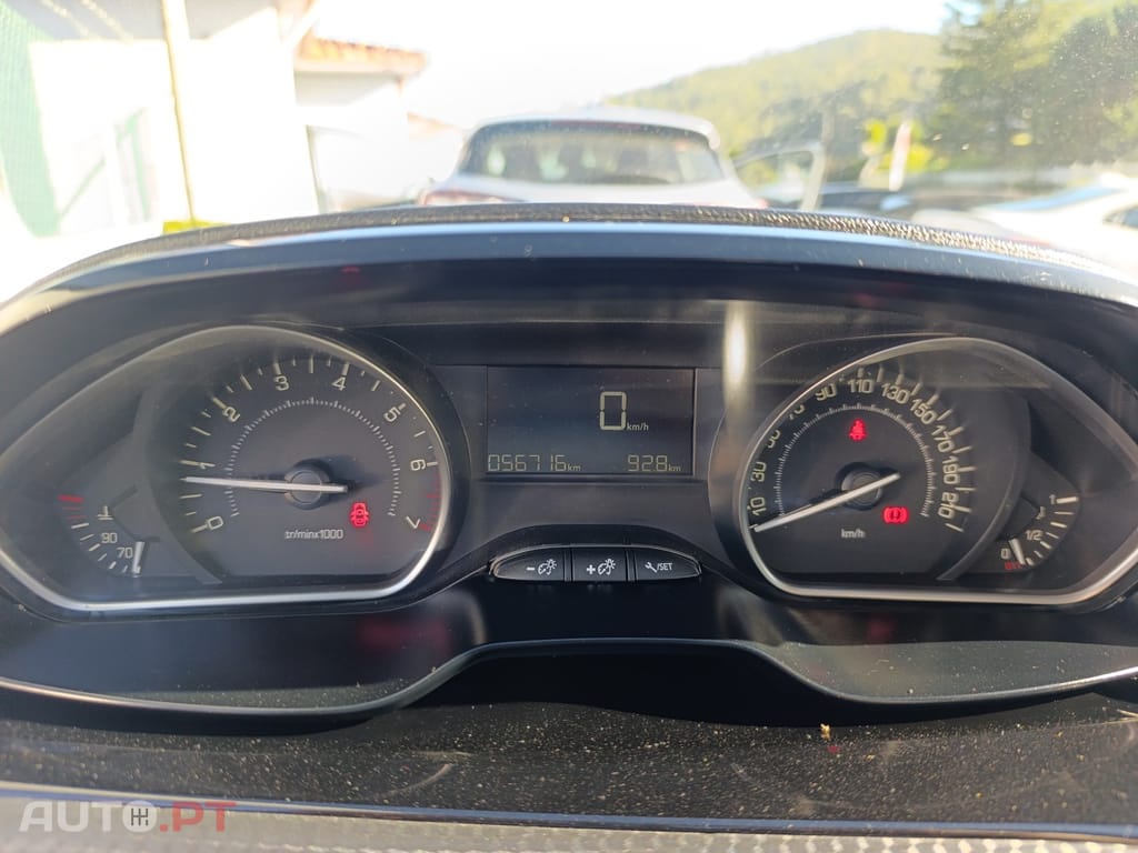 Peugeot 208 1.2 PureTech Allure