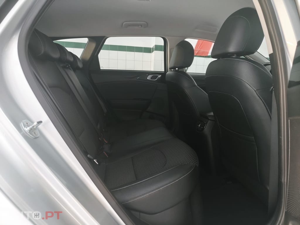Kia Ceed SW 1.6 GDi PHEV Tech 6DCT