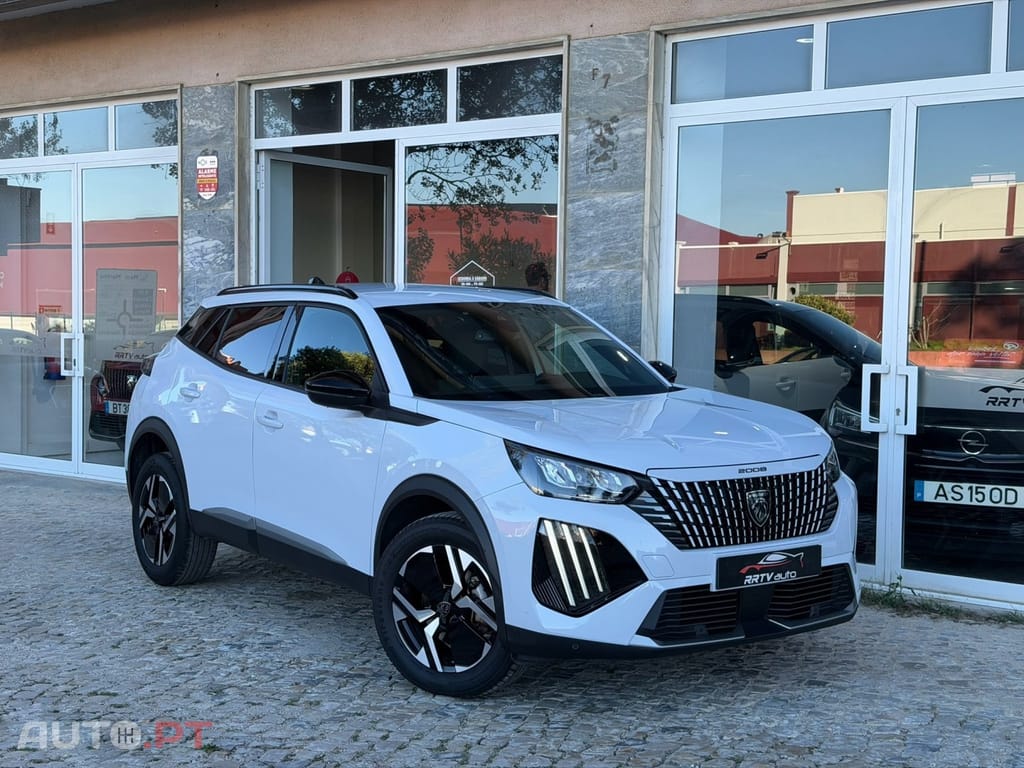 Peugeot 2008 1.2 Hybrid Allure e-DCS6