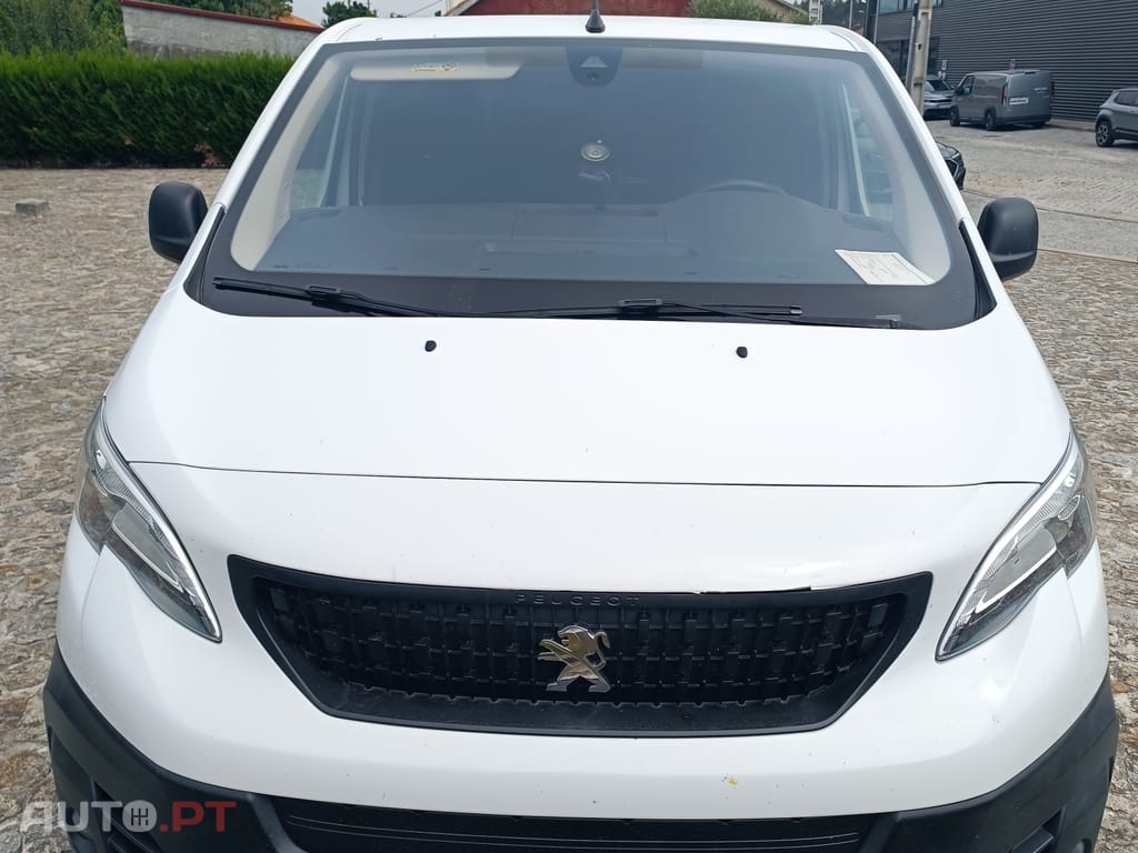 Peugeot E-Expert 75 kw