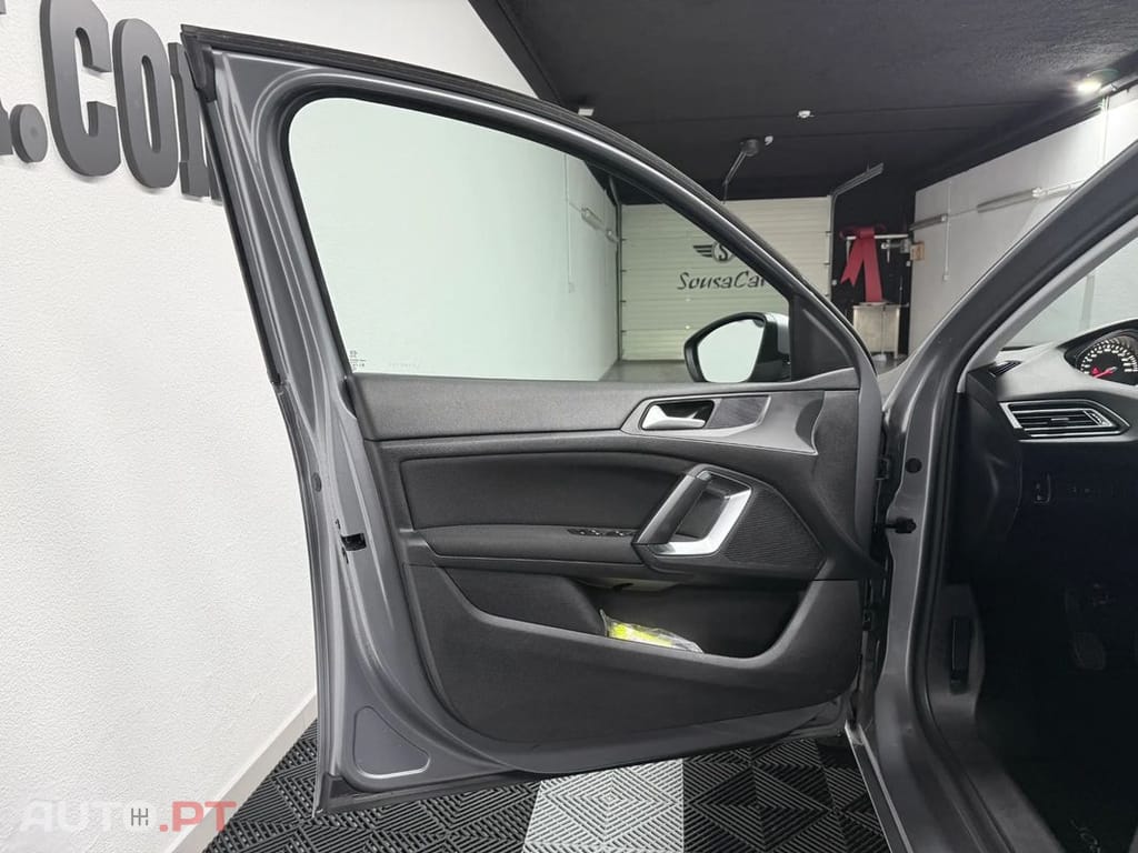 Peugeot 308 PureTech 110 Stop & Start Active