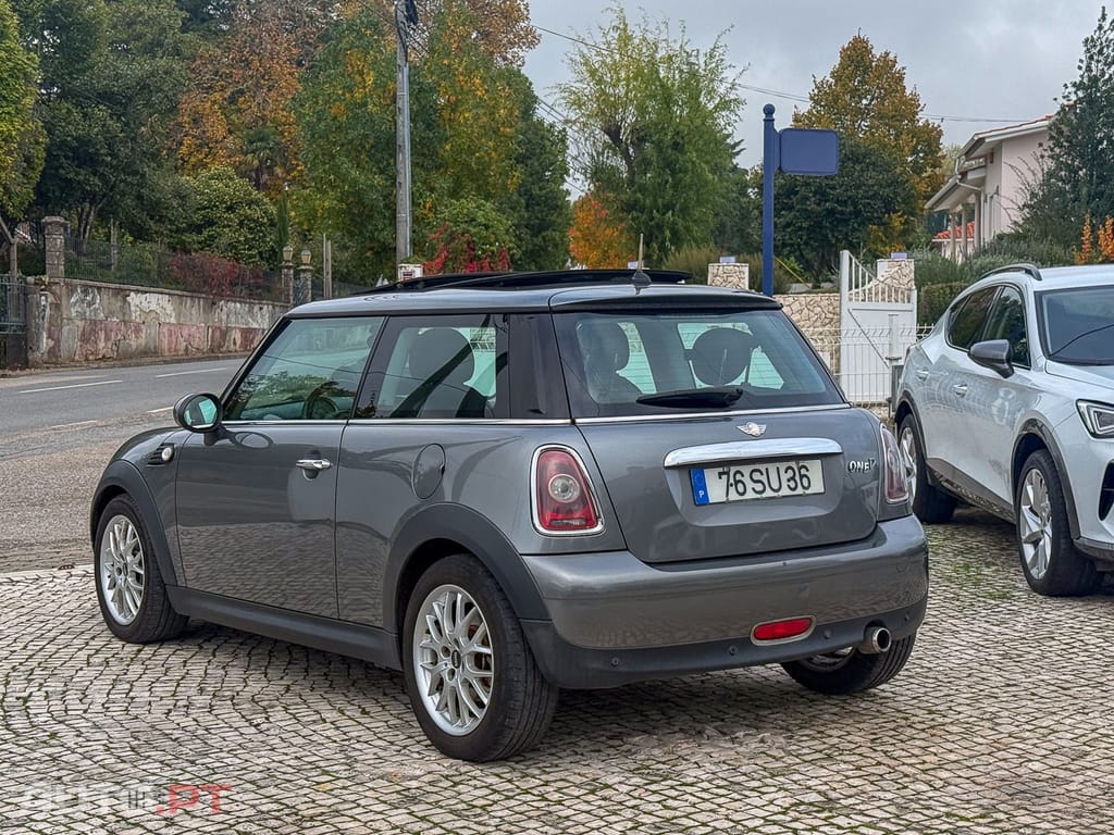 MINI Cooper One D