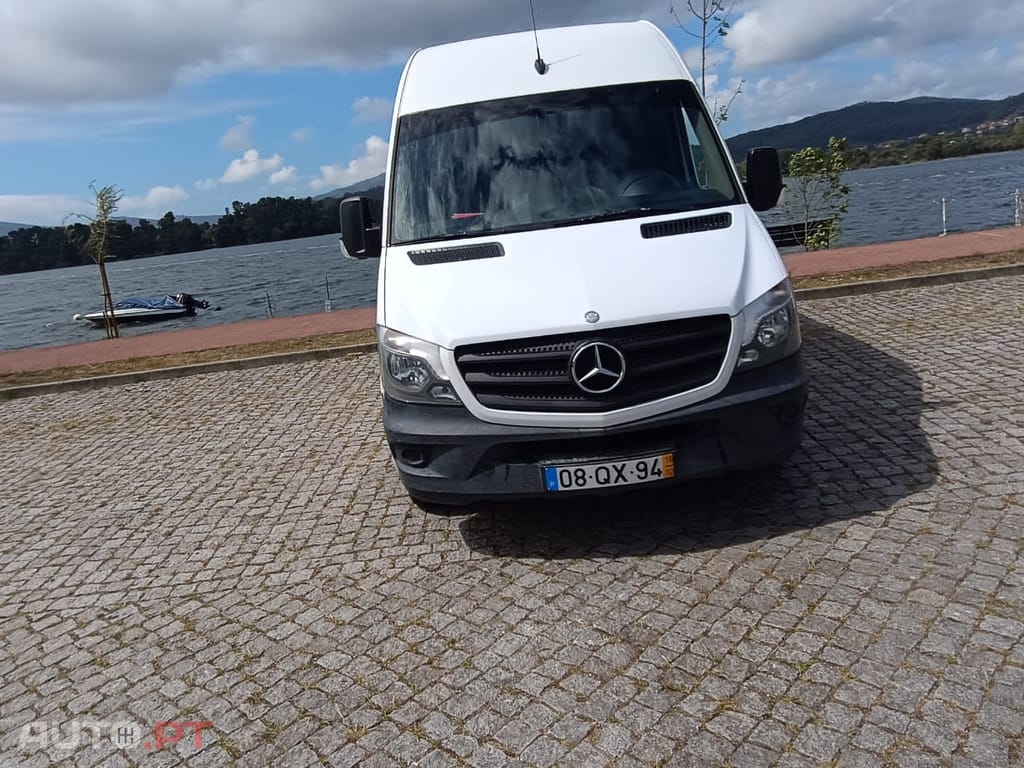 Mercedes-Benz Sprinter 313