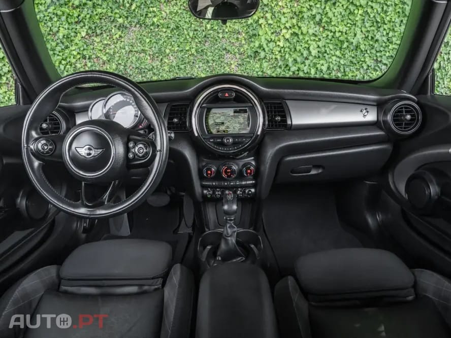 MINI Cooper Cooper Auto