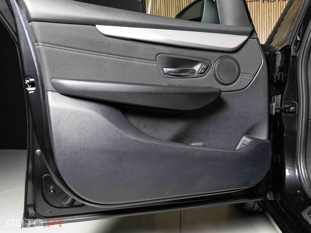 BMW 216 d Aut. Sport Line