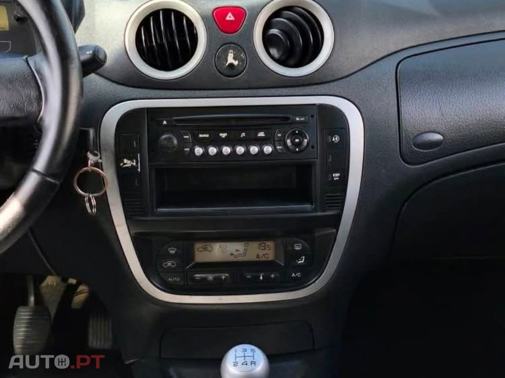 Citroen C3 1.6HDI VTR 90CV VERSÃO RARA
