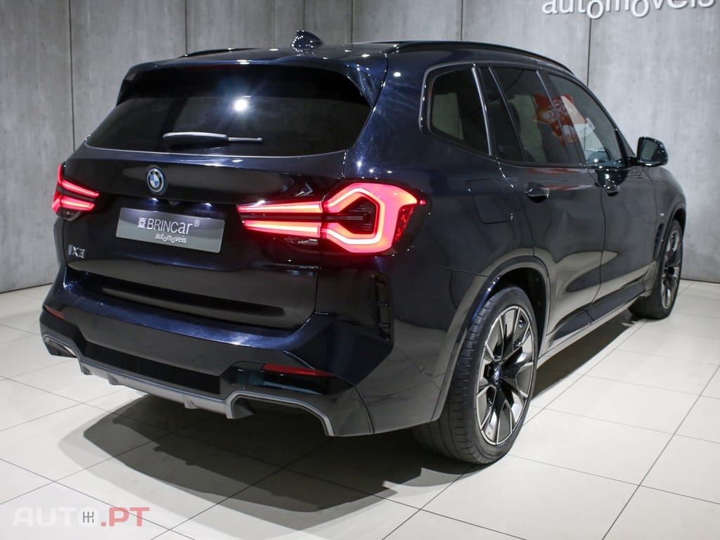 BMW iX3 M Sport Impressive