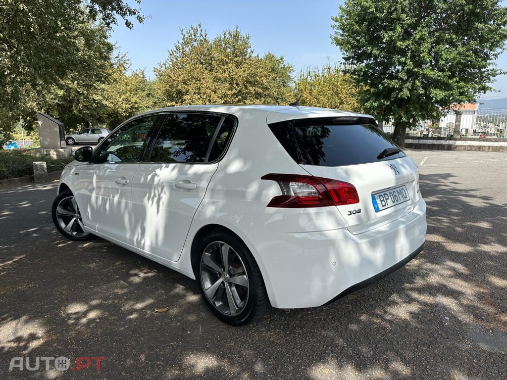 Peugeot 308 1.2 PureTech GT Line EAT6