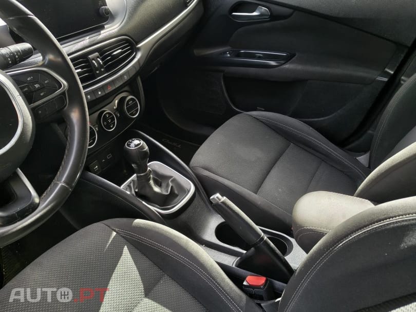 Fiat Tipo 1.3 M-Jet Lounge J17