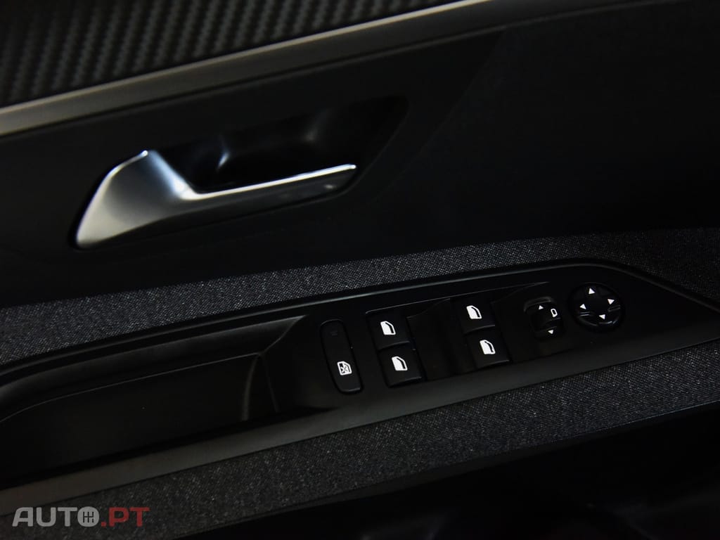 Peugeot 5008 1.2 PureTech Active Pack