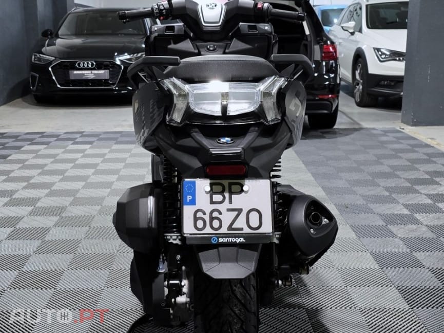 BMW C 400 GT Triple Black