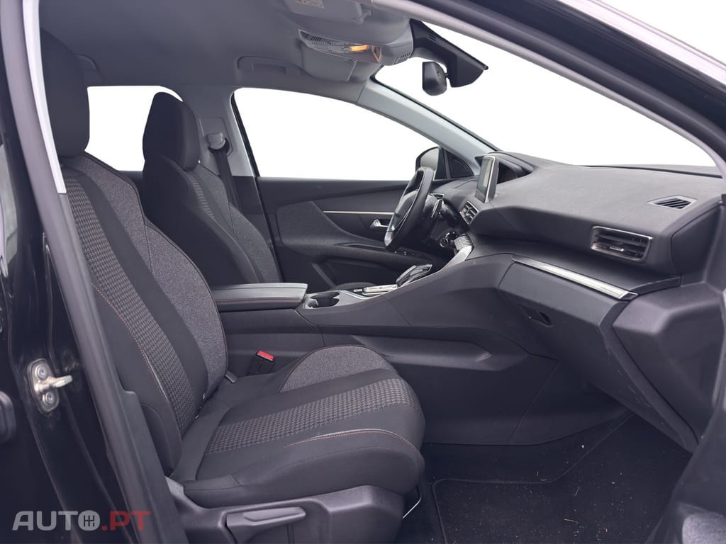 Peugeot 3008 PureTech 130 Stop & Start GPF EAT8 Active