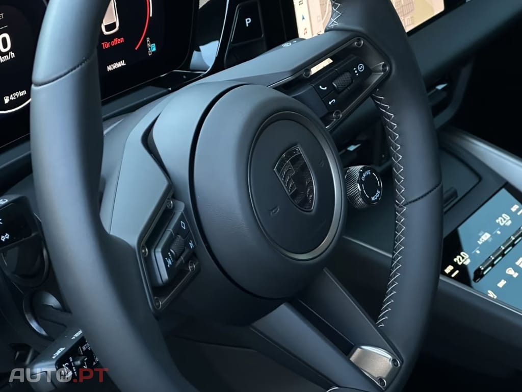Porsche Macan I.V.A DEDUTIVEL Turbo