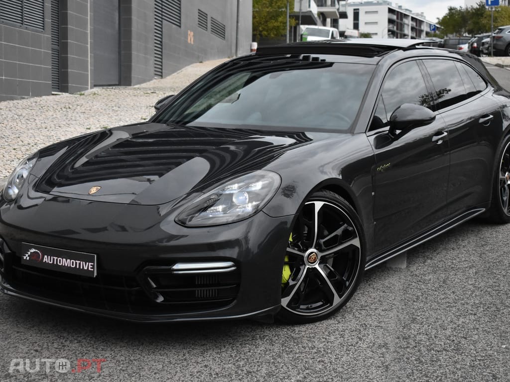 Porsche Panamera ST 4 E-Hybrid