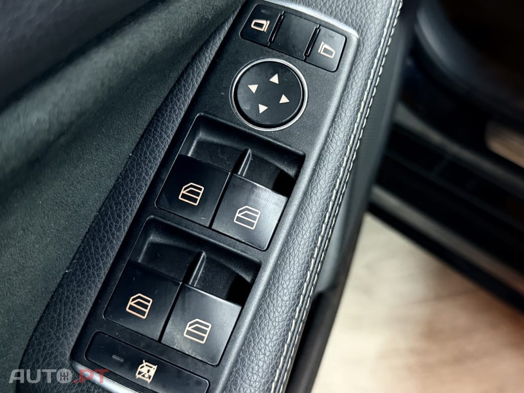 Mercedes-Benz A 180 AMG Line