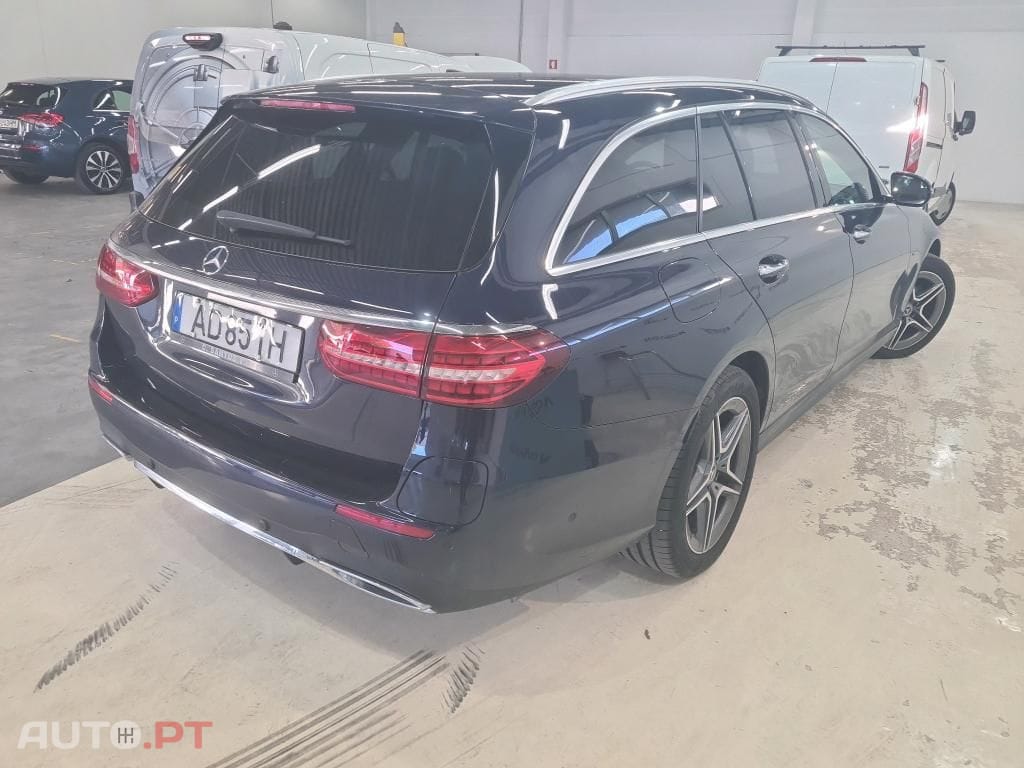 Mercedes-Benz E 300 de Avantgarde