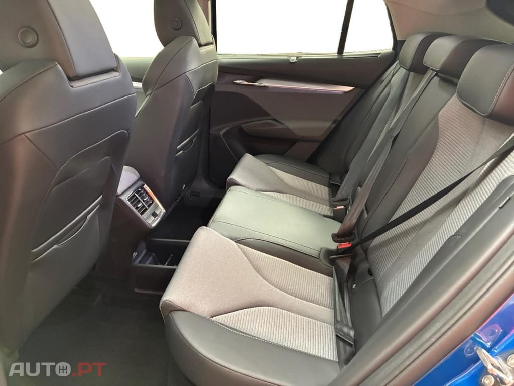 Skoda Enyaq 85 Element